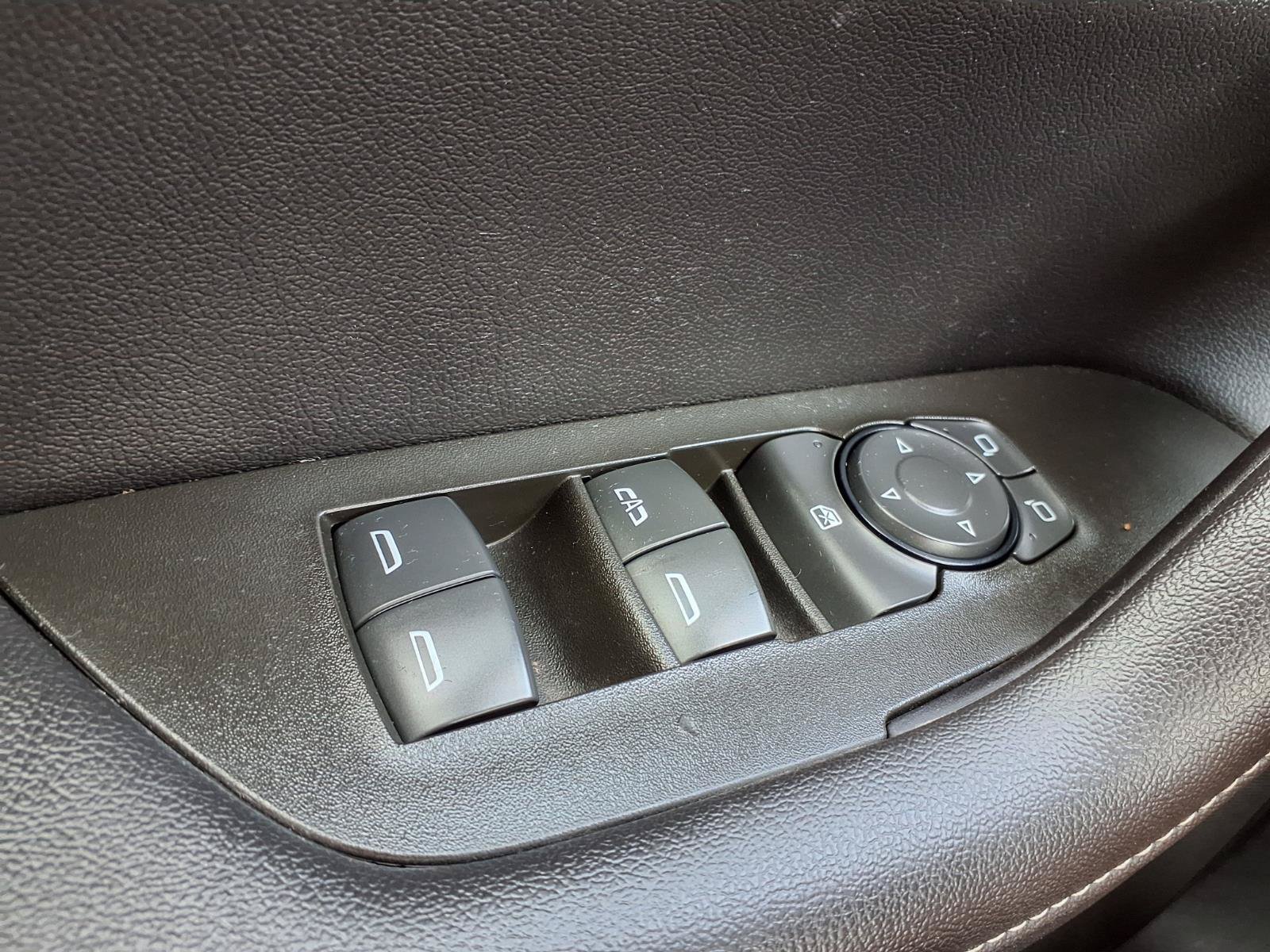 Used 2024 Chevrolet Blazer LT w/ Convenience Package FWD image 20