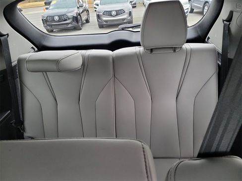 Certified 2023 Acura MDX SH-AWD w/ Technology Package image 15