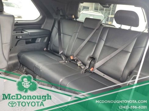 Certified 2024 Toyota Sequoia Platinum image 38