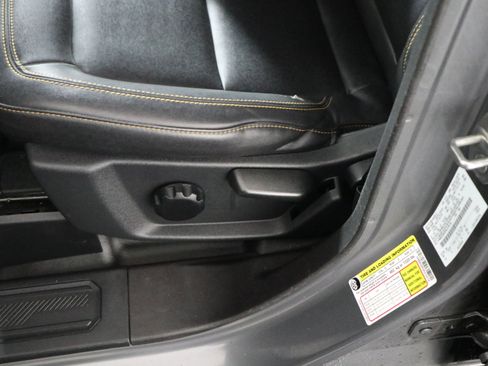 Used 2023 Ford Bronco Badlands image 21