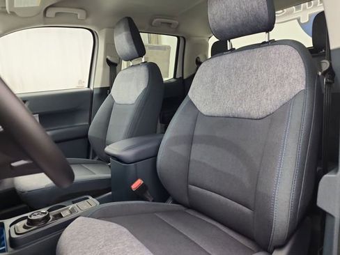 New 2025 Ford Maverick XLT w/ XLT Luxury Package image 31