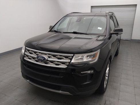 Used 2018 Ford Explorer XLT w/ Equipment Group 202A image 15