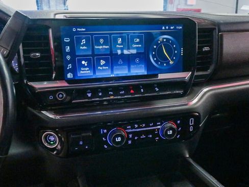 Used 2024 Chevrolet Silverado 2500 High Country w/ High Country Premium Package AWD/4WD image 21