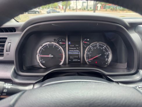 Certified 2023 Toyota 4Runner Limited AWD/4WD image 10