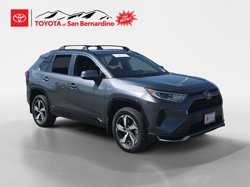 Certified 2021 Toyota RAV4 SE w/ Weather & Moonroof Package image 7