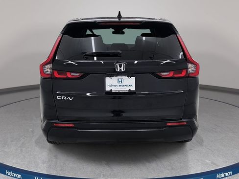 Used 2025 Honda CR-V EX image 8