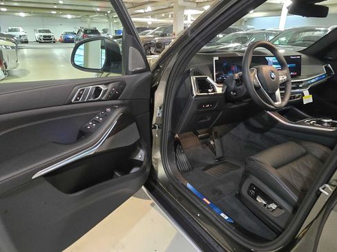 Used 2026 BMW X5 xDrive50e AWD/4WD image 22