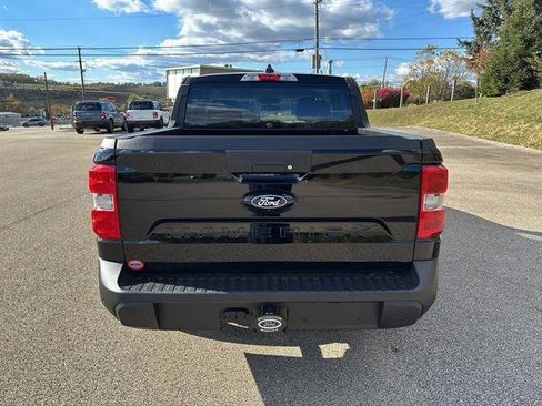 New 2025 Ford Maverick XLT w/ XLT Luxury Package image 3