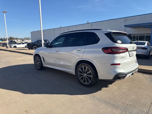 Used 2023 BMW X5 sDrive40i w/ M Sport Package image 3