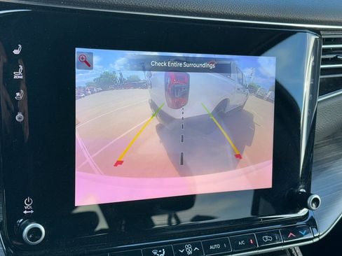 Used 2024 Jeep Wagoneer L Series II w/ Flexible Seating Group image 21