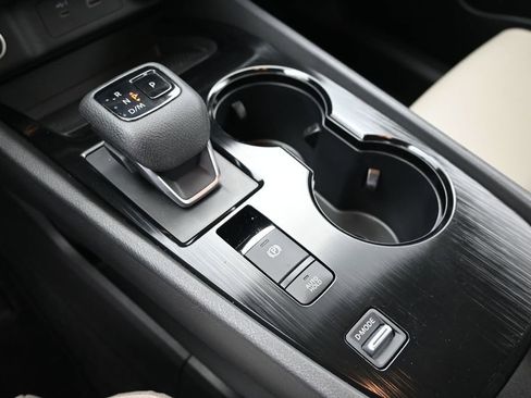 Used 2023 Nissan Rogue SV w/ SV Premium B Package FWD image 22