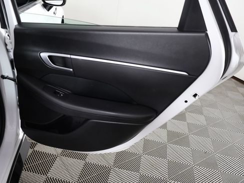 Used 2025 Hyundai Sonata SEL FWD image 24
