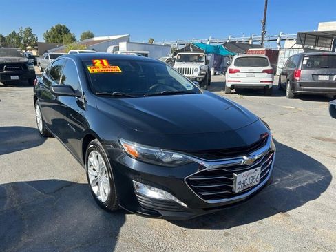 Used 2021 Chevrolet Malibu LT FWD image 8