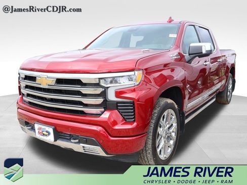 Used 2023 Chevrolet Silverado 1500 High Country w/ Technology Package AWD/4WD image 1