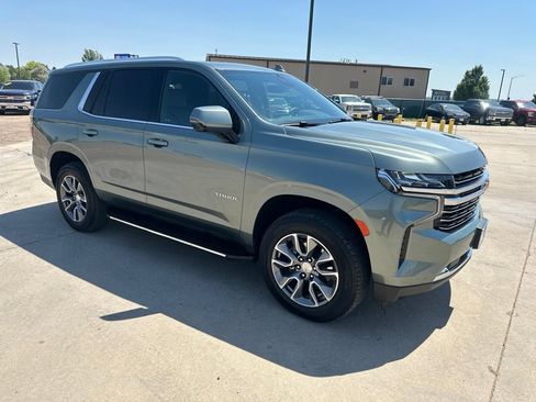 Used 2024 Chevrolet Tahoe LT w/ LT Signature Package AWD/4WD image 35