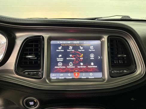 Used 2023 Dodge Challenger SXT w/ Plus Package image 24