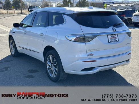 Used 2024 Buick Enclave Avenir image 5