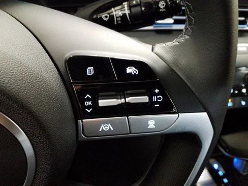 New 2026 Hyundai Elantra Limited image 6