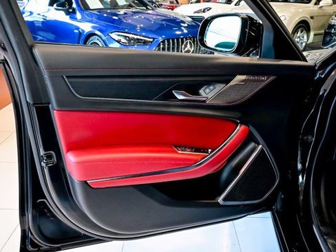 Used 2024 Jaguar XF R-Dynamic SE image 16