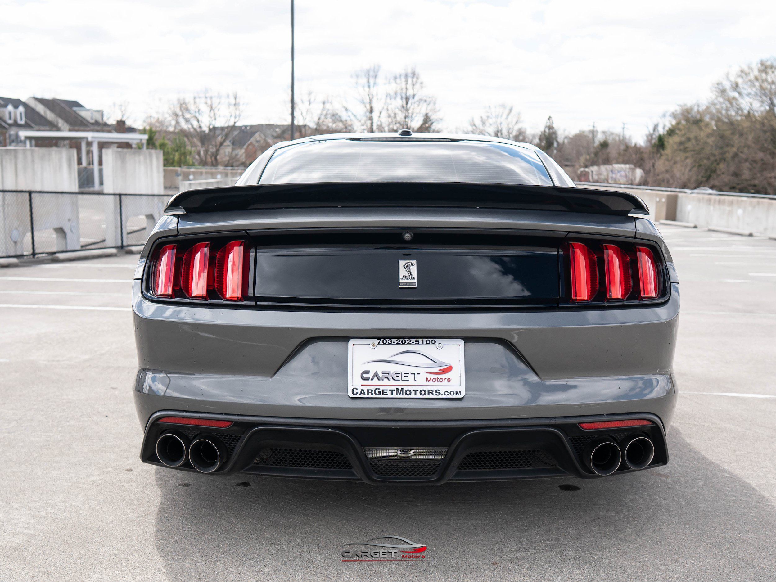 Used 2016 Ford Mustang Shelby GT350 w/ Technology Package RWD image 6