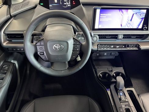 New 2026 Toyota Prius Limited FWD image 17