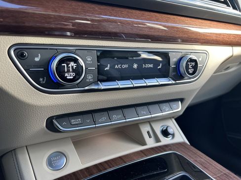 Used 2023 Audi Q5 e Premium Plus image 18