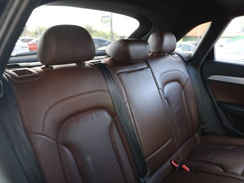Used 2018 Audi Q3 2.0T Premium FWD image 17