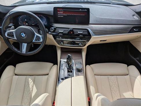 Used 2023 BMW 540i w/ M Sport Package RWD image 18