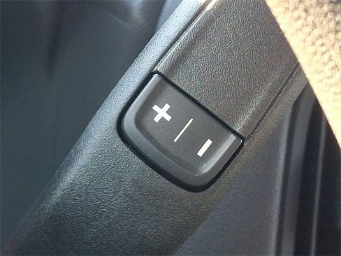 Used 2024 Chevrolet Silverado 1500 Custom image 21