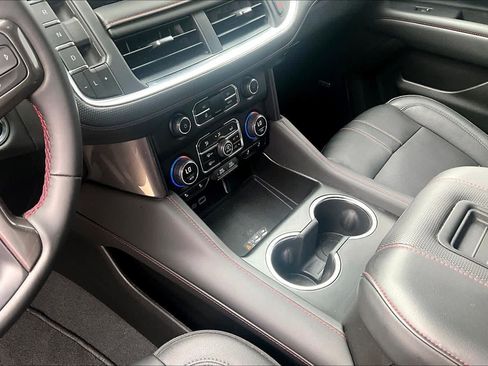 Used 2023 Chevrolet Tahoe RST RWD image 17