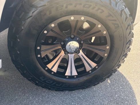 Used 2016 RAM 1500 Outdoorsman image 10