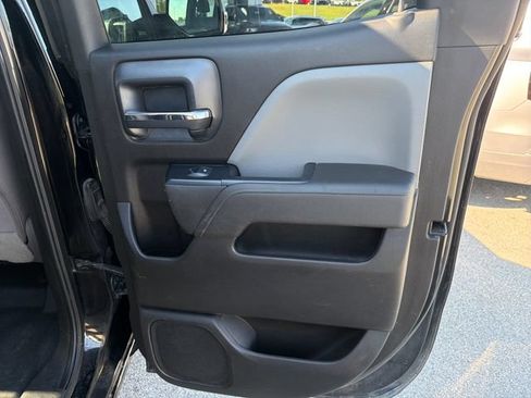 Used 2018 Chevrolet Silverado 1500 W/T w/ WT Convenience Package AWD/4WD image 28
