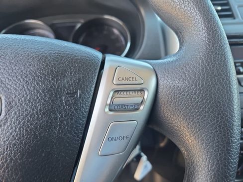 Used 2016 Nissan Versa SV image 23