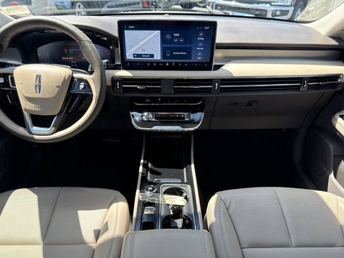 Used 2023 Lincoln Corsair FWD w/ Equipment Group 101A image 13