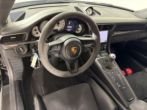Certified 2019 Porsche 911 GT3 RWD image 28