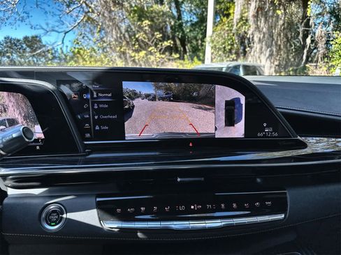 Used 2021 Cadillac Escalade ESV Sport w/ Driver Assist Tech Package image 20