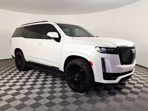 Used 2021 Cadillac Escalade Sport w/ Driver Assist Tech Package image 3