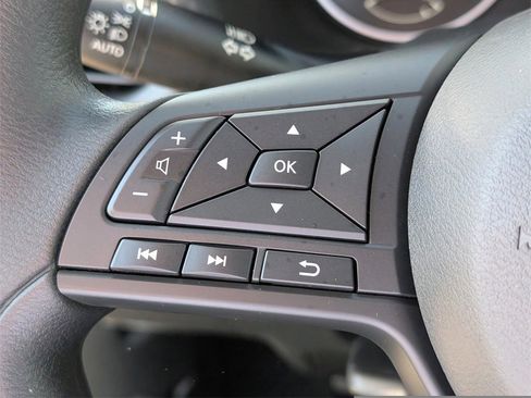 New 2025 Nissan Sentra S image 18