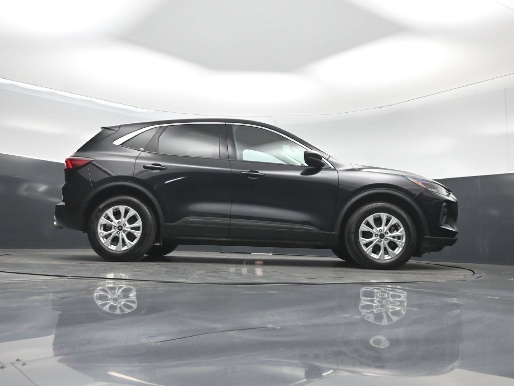 Used 2024 Ford Escape Active FWD image 46