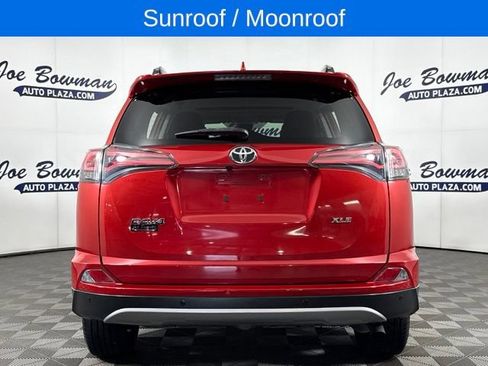 Used 2017 Toyota RAV4 XLE FWD image 8