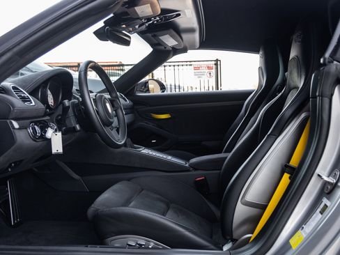 Certified 2025 Porsche 718 Boxster Spyder RS image 36