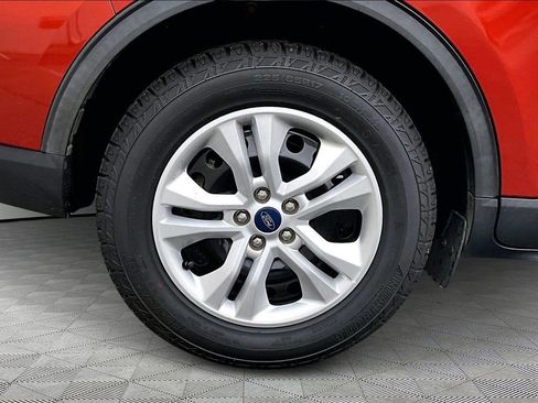 Used 2020 Ford Escape S image 30