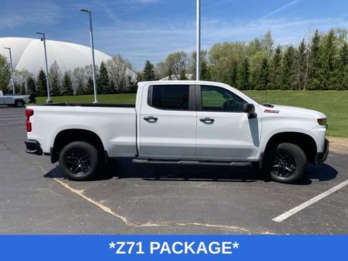 Used 2020 Chevrolet Silverado 1500 Custom Trail Boss w/ Custom Convenience Package AWD/4WD image 5