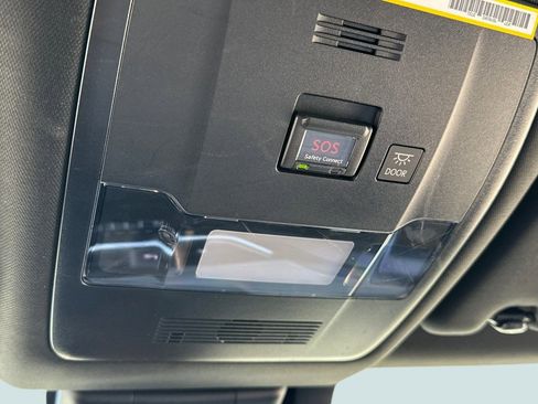 Used 2019 Lexus UX 250h w/ Accessory Package image 36