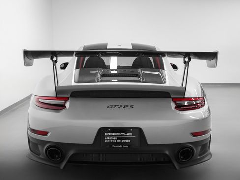 Certified 2019 Porsche 911 GT2 RS image 11
