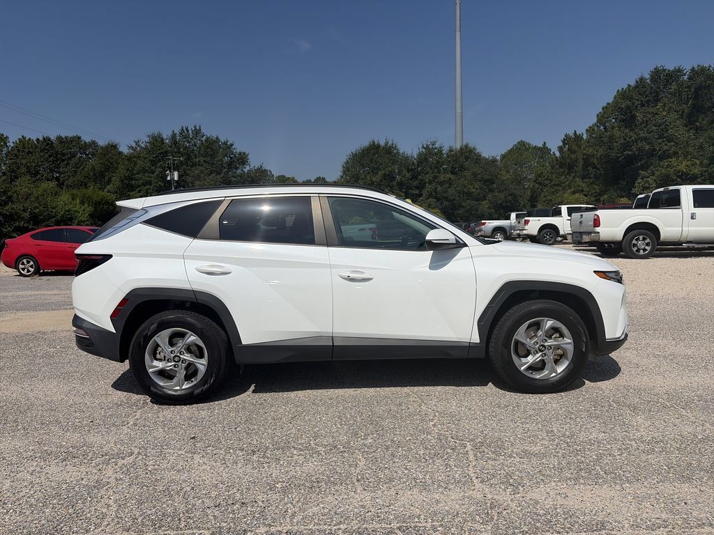 Used 2022 Hyundai Tucson SEL w/ Cargo Package AWD/4WD image 7