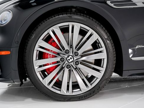 New 2025 Bentley Flying Spur Plug-In Hybrid image 43