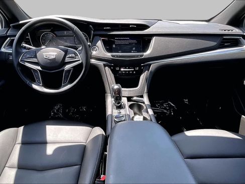 Used 2023 Cadillac XT5 Luxury AWD/4WD image 15