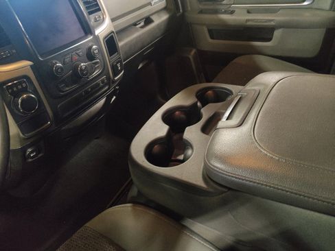 Used 2019 RAM 1500 Big Horn RWD image 26