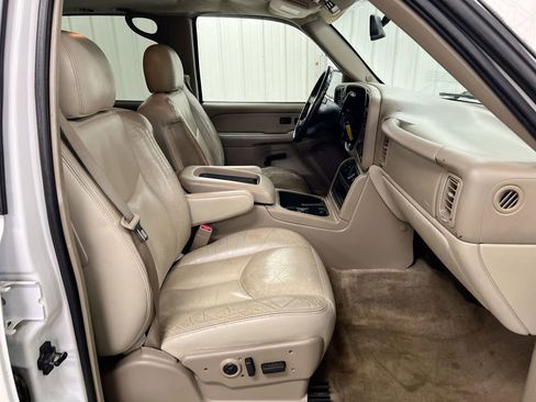 Used 2004 GMC Yukon SLT w/ 1SD Preferred Equipment Group image 20